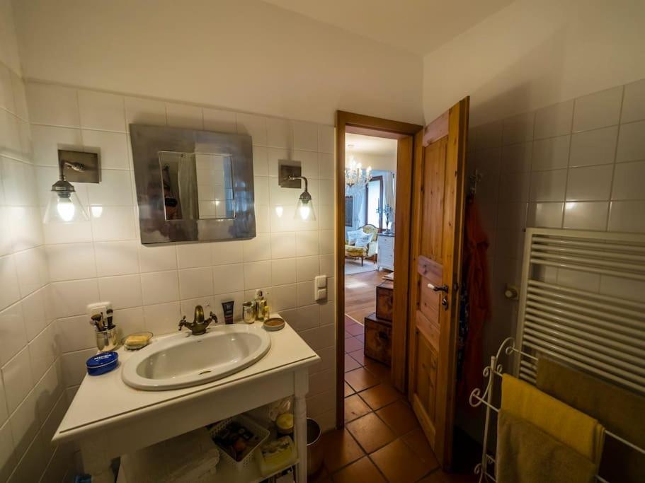 Einliegerwohnung In Einer Muehle Vor Den Toren Frankfurts, Ideal Fuer Messegaeste Oder Stop Over Dreieich Exteriör bild