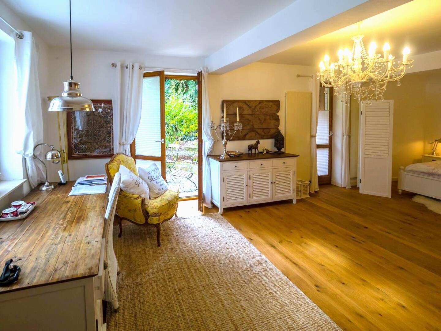 Einliegerwohnung In Einer Muehle Vor Den Toren Frankfurts, Ideal Fuer Messegaeste Oder Stop Over Dreieich Exteriör bild