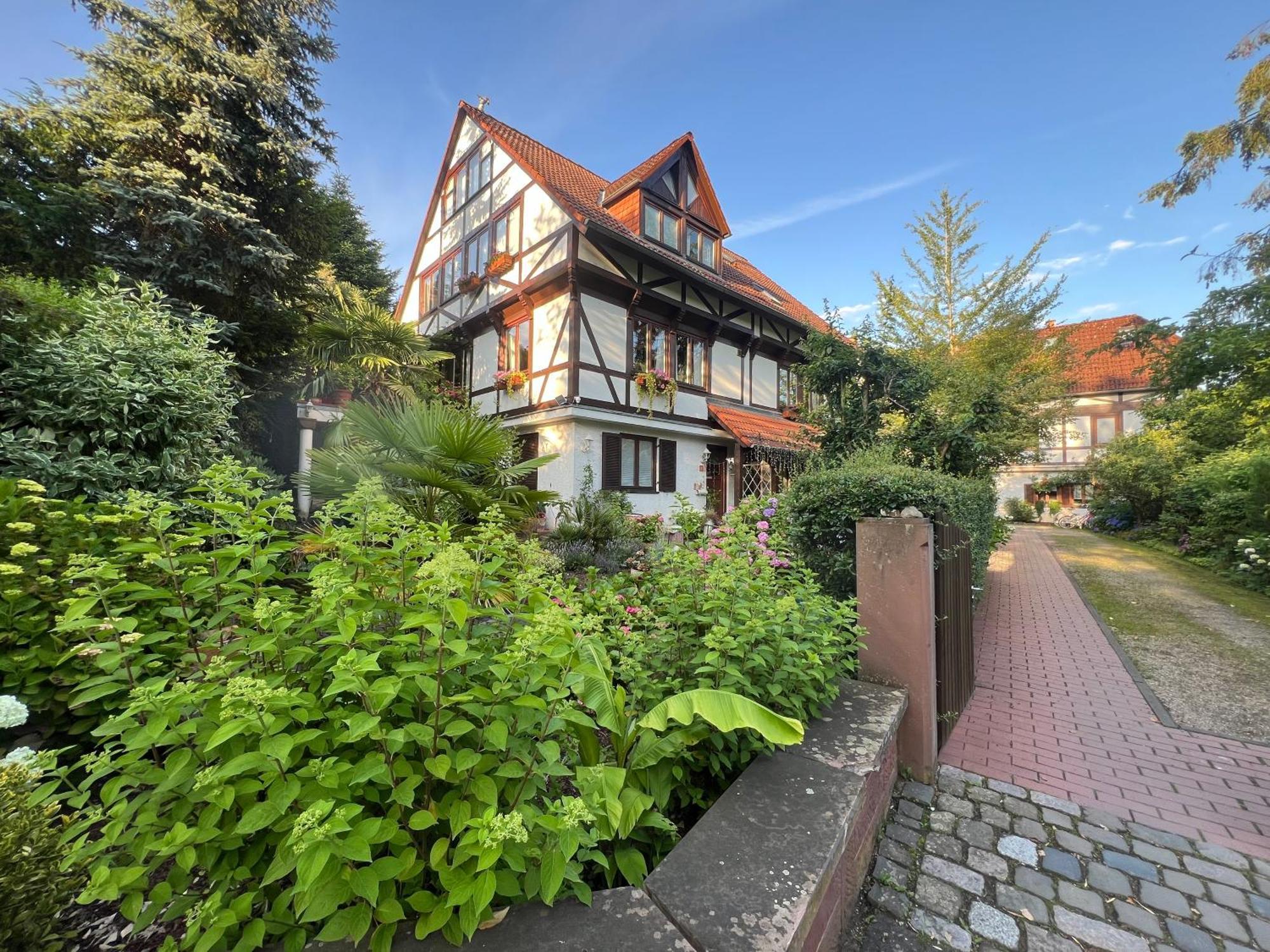 Einliegerwohnung In Einer Muehle Vor Den Toren Frankfurts, Ideal Fuer Messegaeste Oder Stop Over Dreieich Exteriör bild