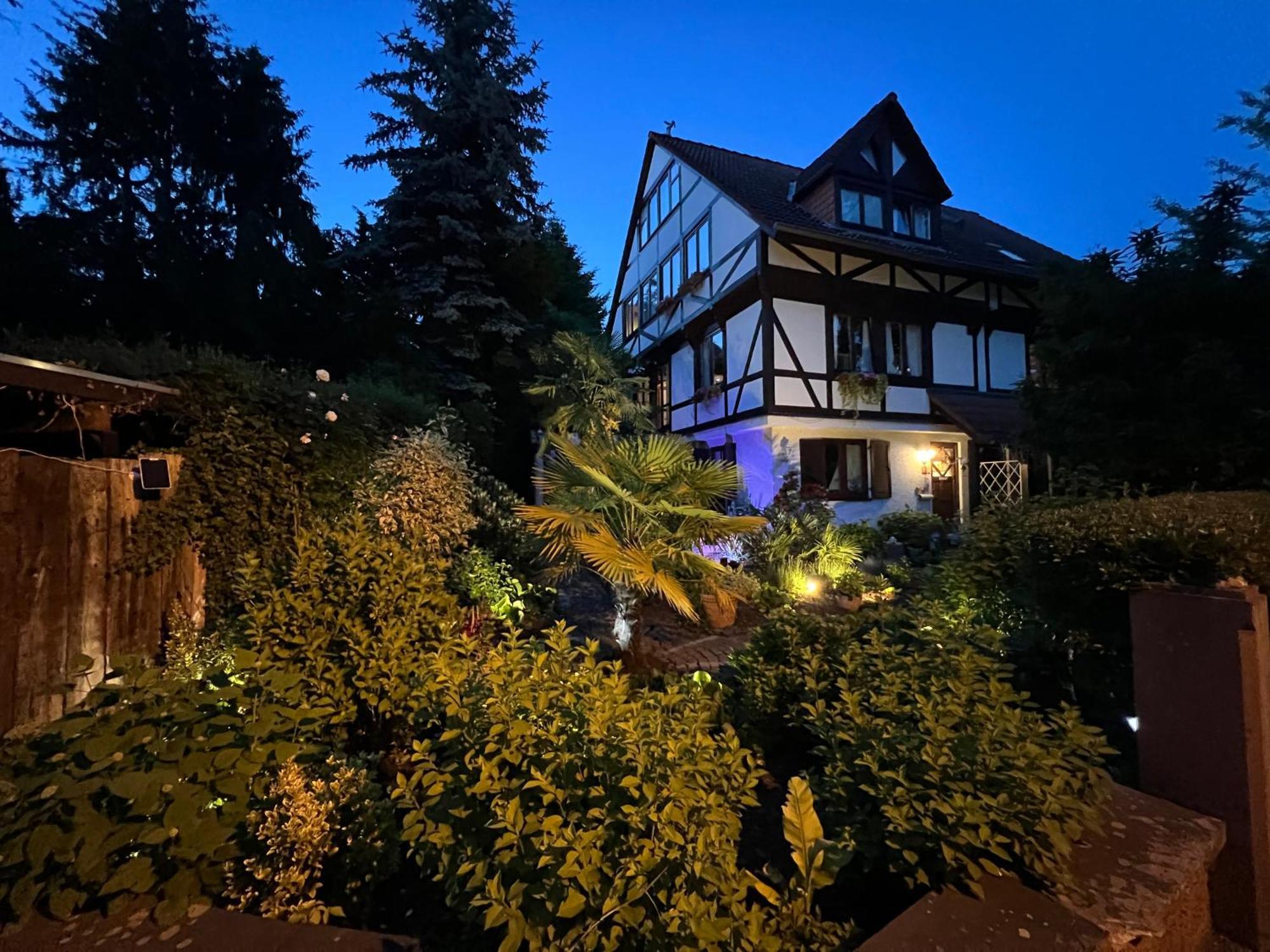 Einliegerwohnung In Einer Muehle Vor Den Toren Frankfurts, Ideal Fuer Messegaeste Oder Stop Over Dreieich Exteriör bild